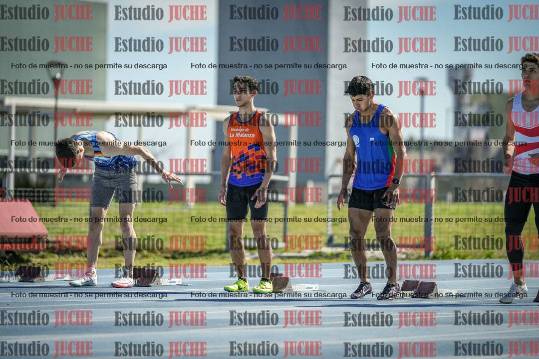 Fotos de los 100 m llanos de varones