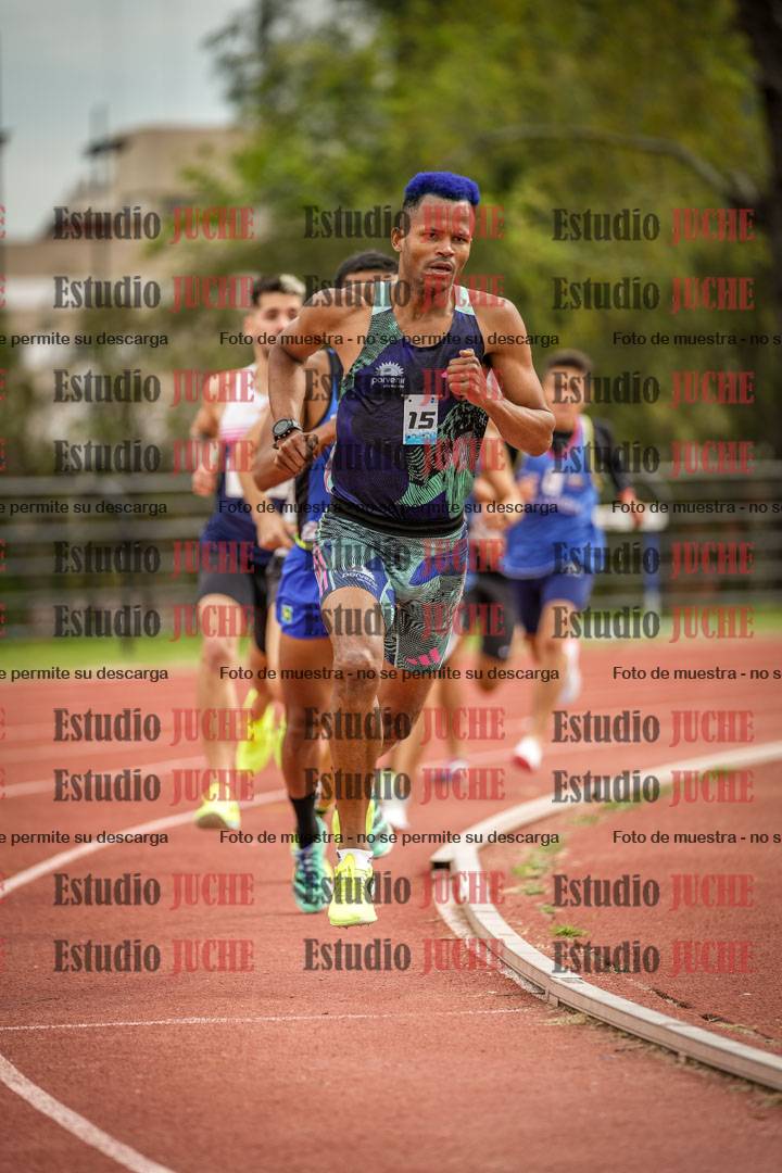 Fotos de los 1500 m llanos de varones