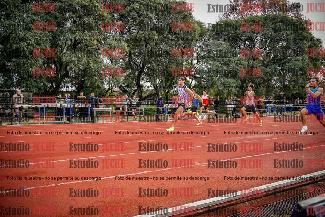 Fotos de los 100 m llanos de varones