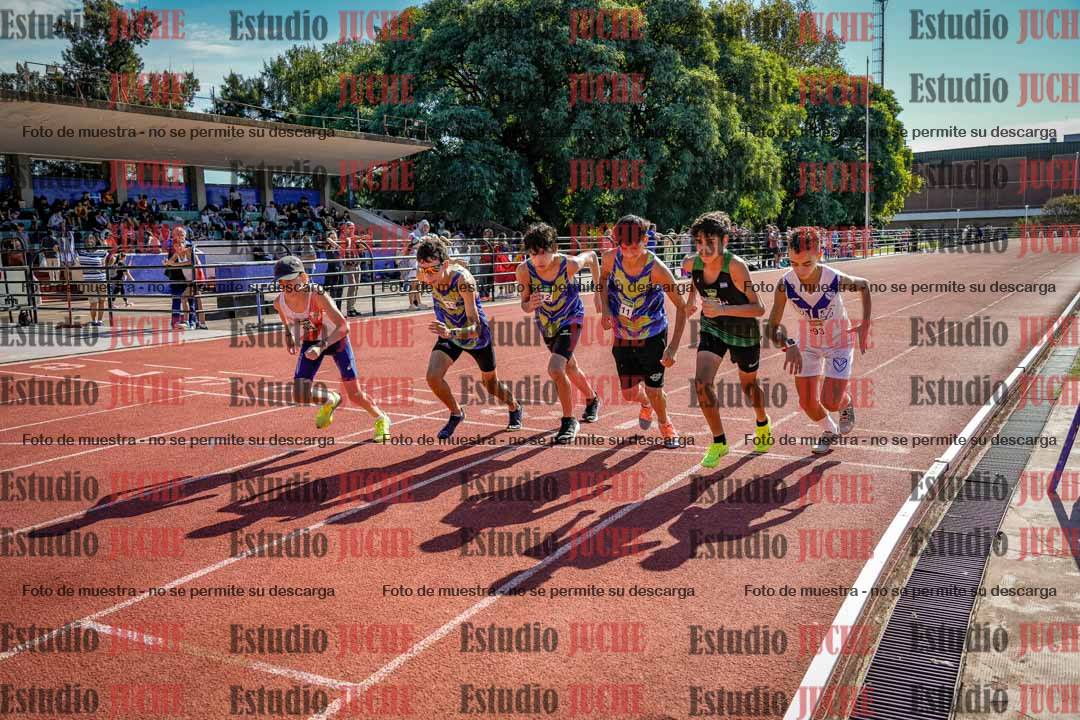 Fotos de los 2400 m de varones