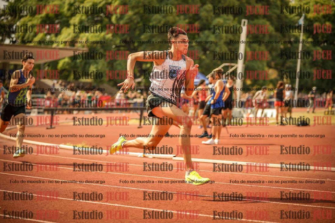 Fotos de los 400 m llanos de varones