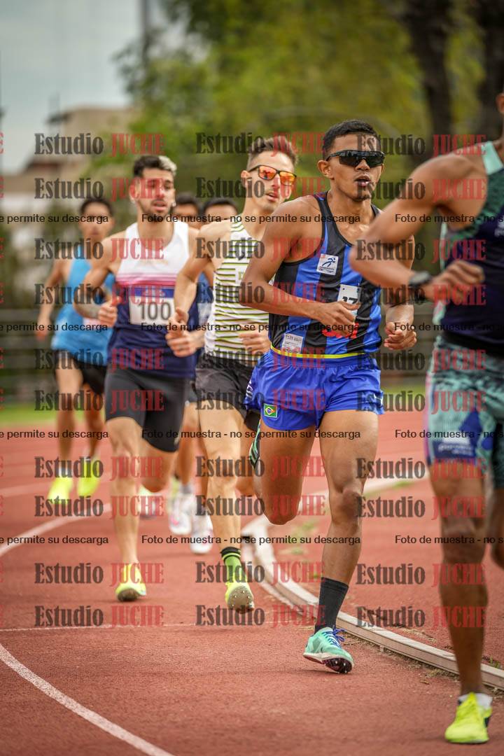 Fotos de los 1500 m llanos de varones