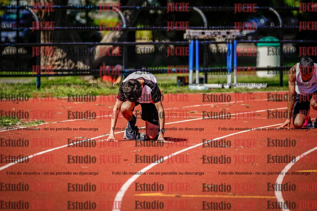 Fotos de los 200 m llanos de varones