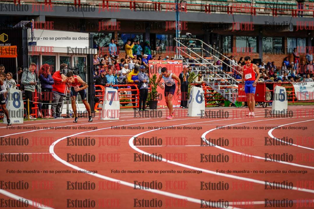 Fotos de los 800 m llanos de varones - FINAL