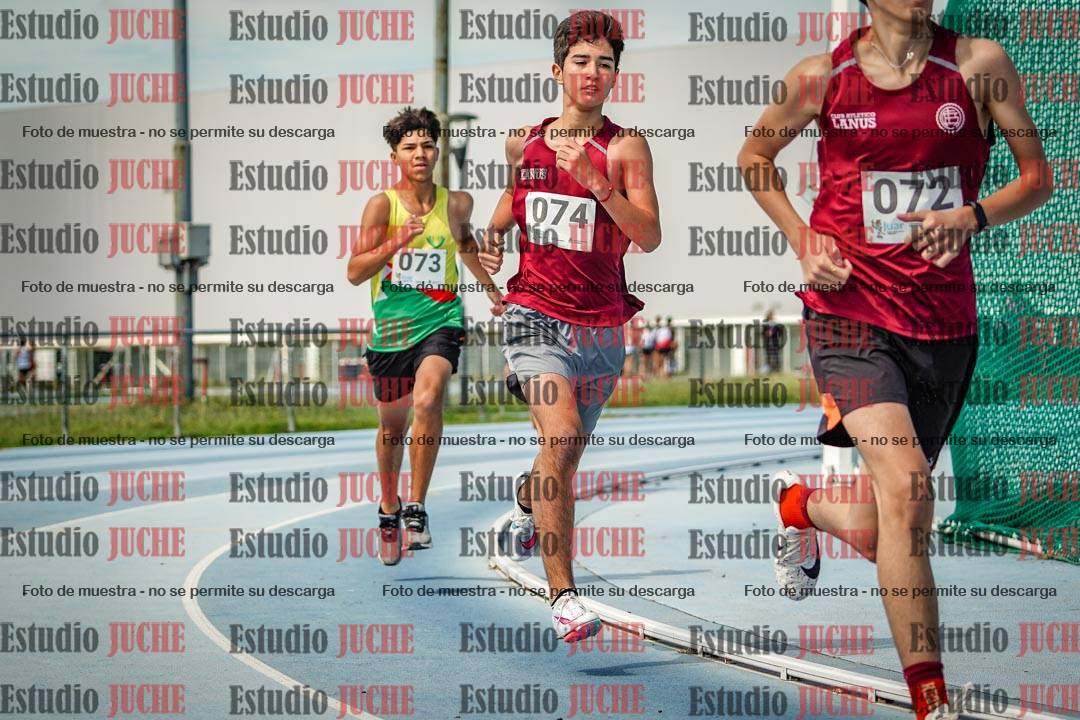 Fotos de los 1000 m llanos de varones