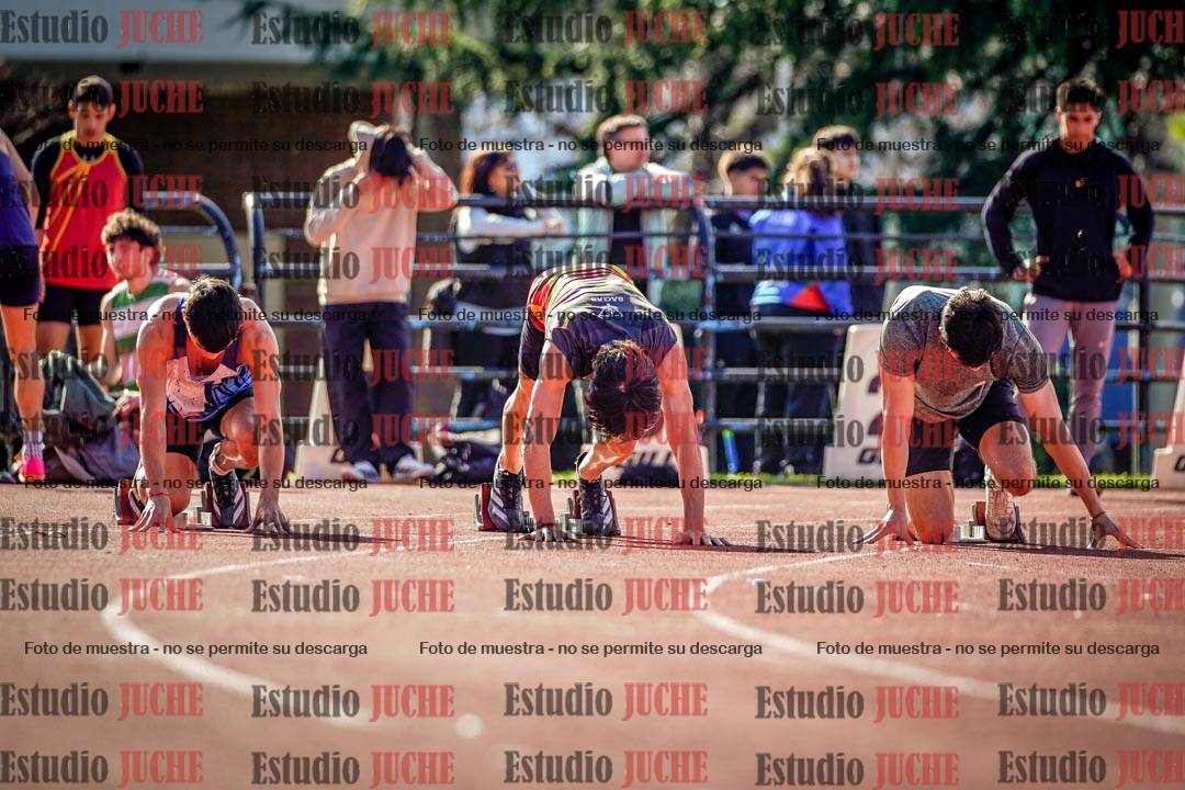 Fotos de los 100 m llanos de varones