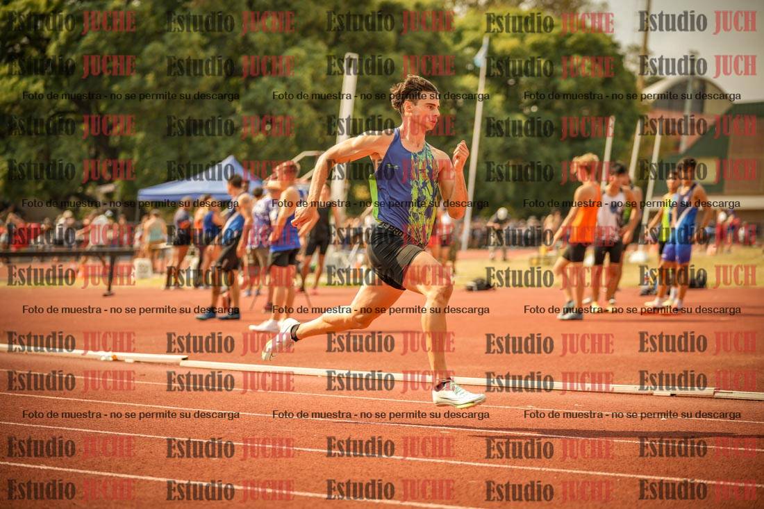 Fotos de los 400 m llanos de varones