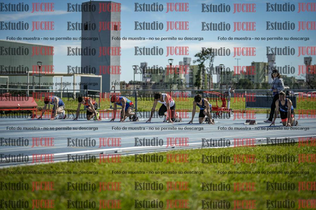 Fotos de los 100 m llanos de varones