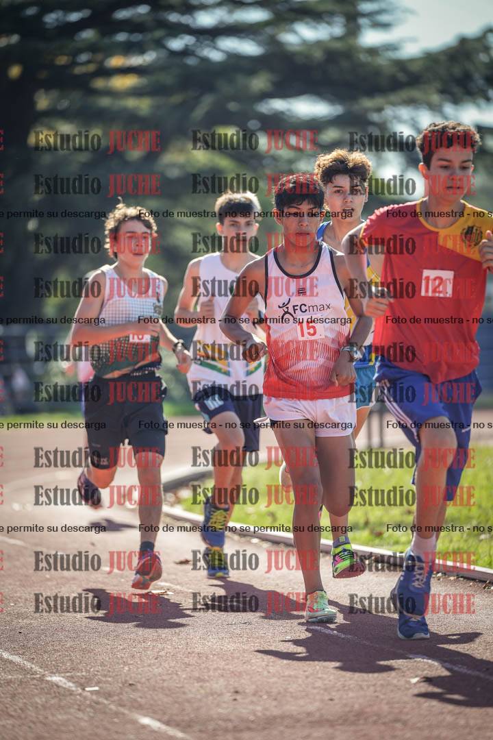 Fotos de los 2400 m llanos de varones