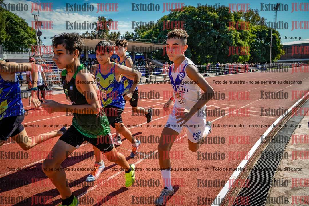 Fotos de los 2400 m de varones