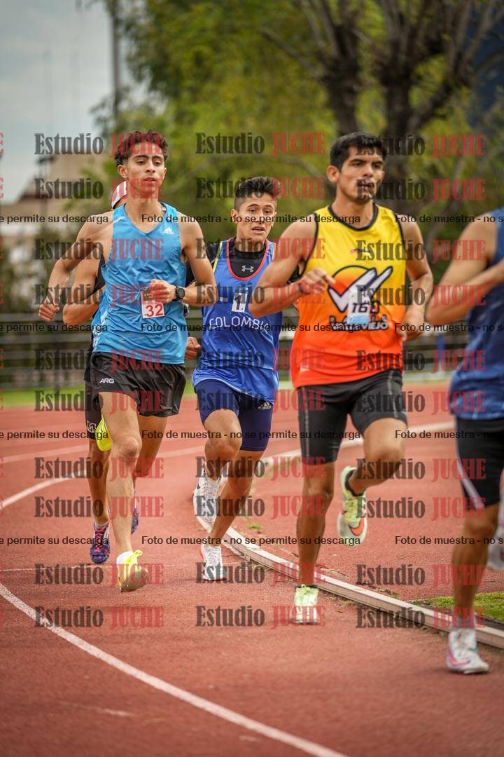 Fotos de los 1500 m llanos de varones
