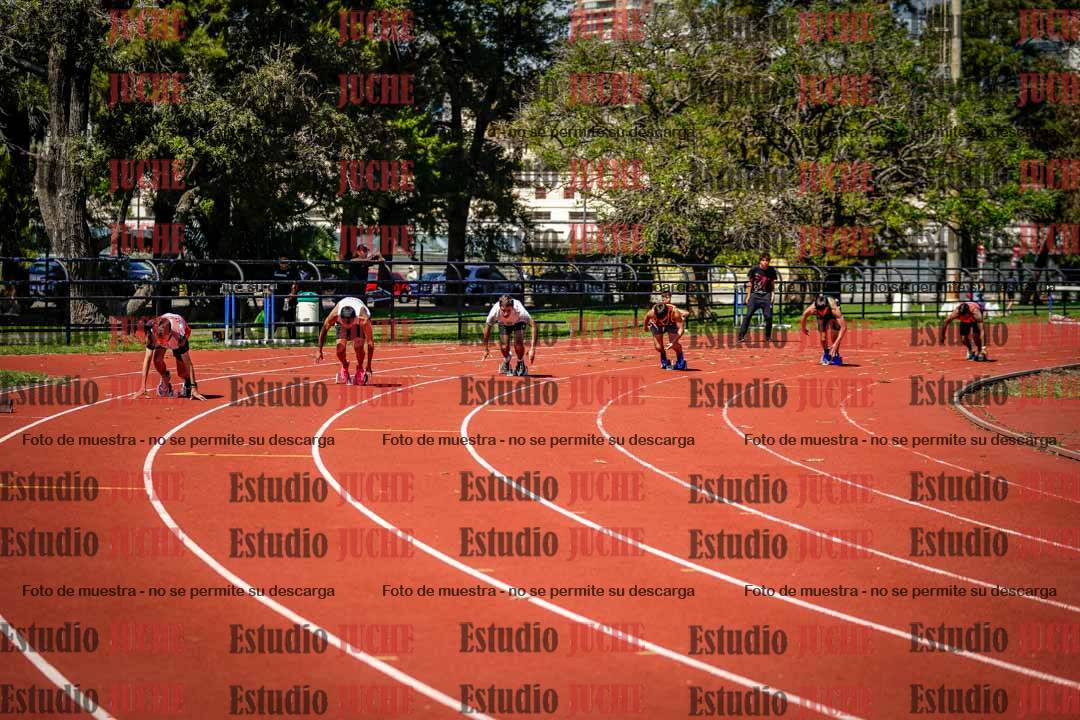 Fotos de los 200 m llanos de varones