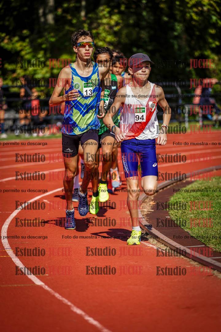 Fotos de los 2400 m de varones