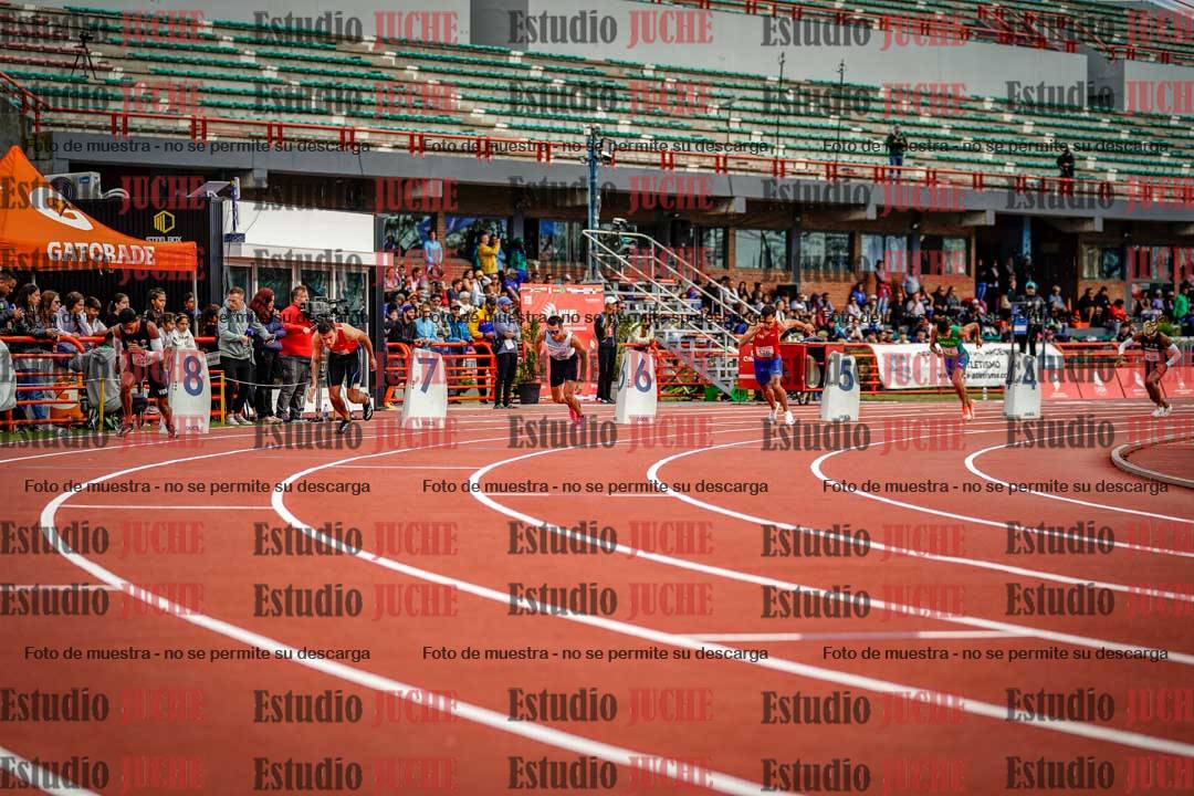 Fotos de los 800 m llanos de varones - FINAL