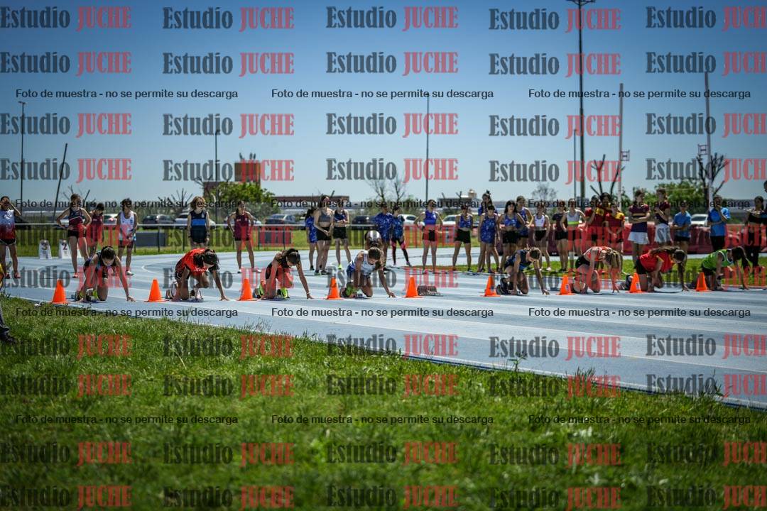 Fotos de los 80 m llanos de mujeres