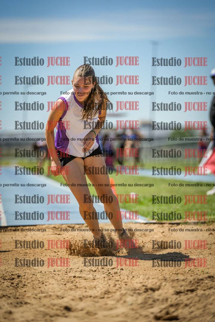 Fotos del salto triple de varones y mujeres - todas las tablas