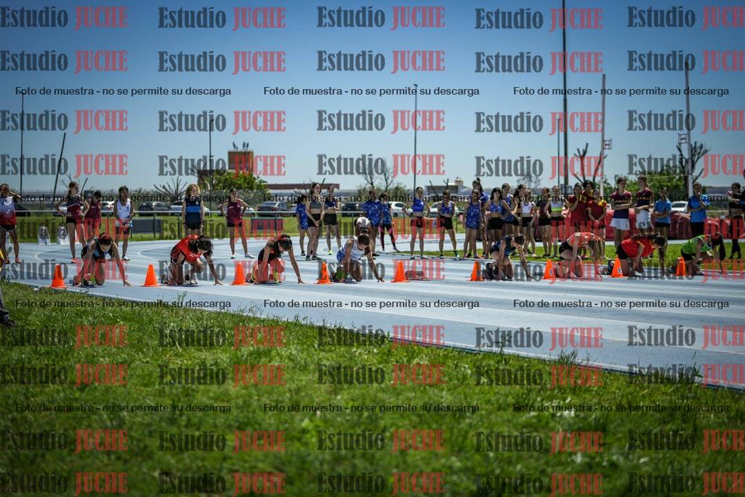 Fotos de los 80 m llanos de mujeres