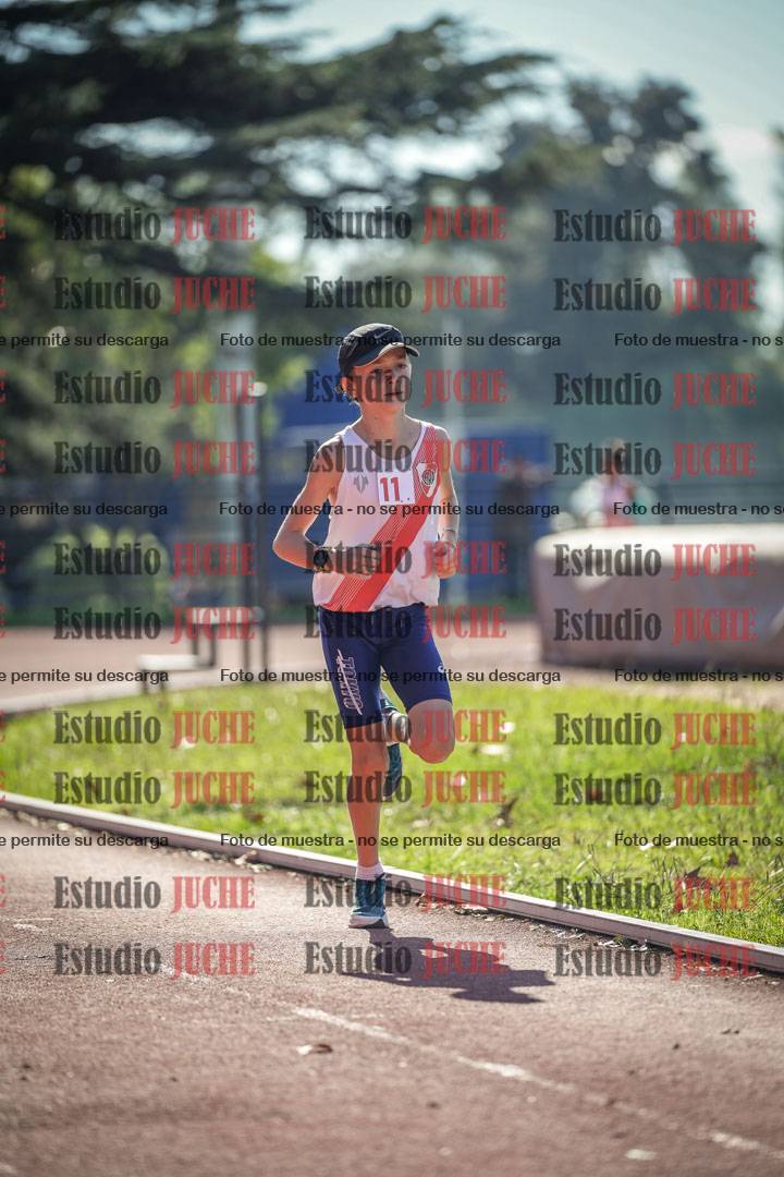 Fotos de los 2400 m llanos de varones