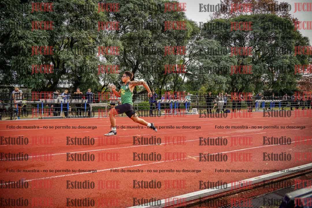 Fotos de los 100 m llanos de varones