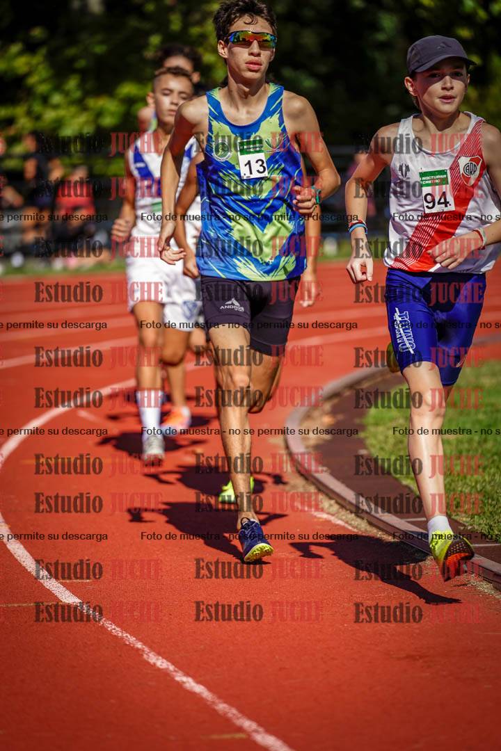 Fotos de los 2400 m de varones