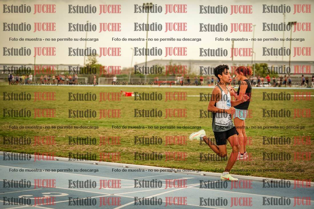 Fotos de los 600 m llanos de varones