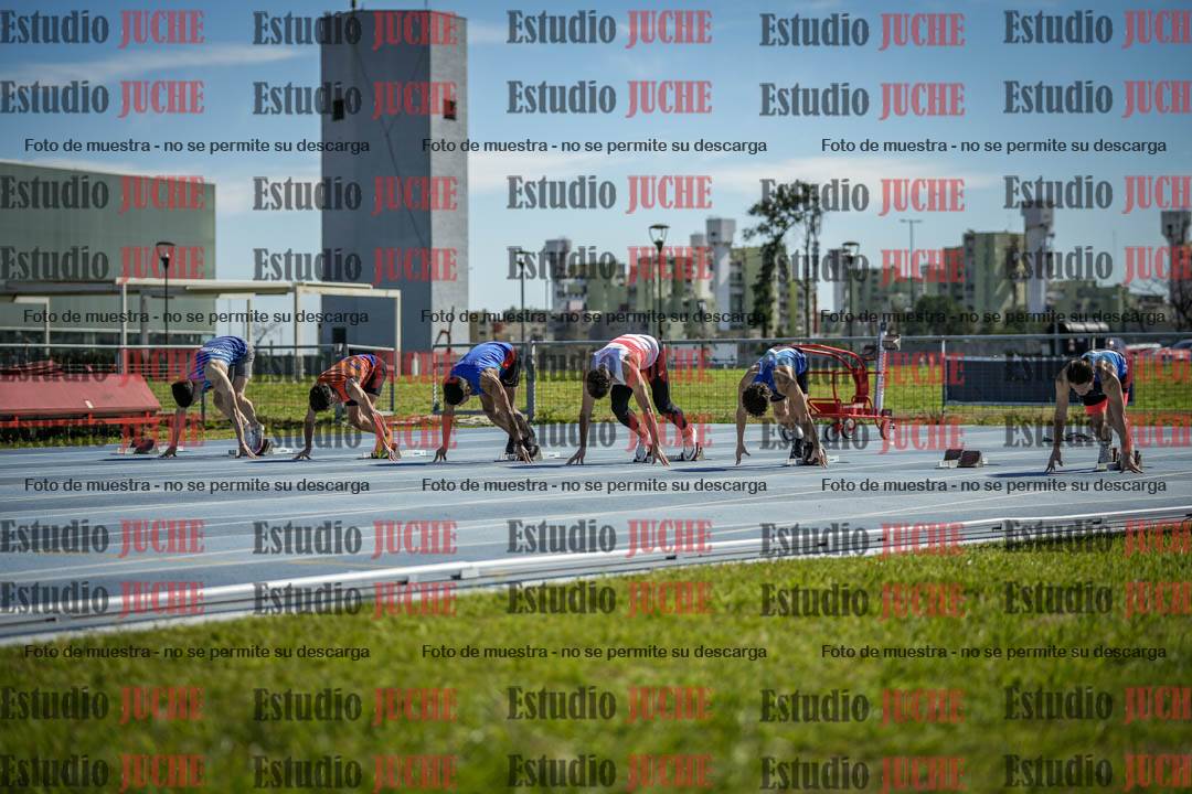 Fotos de los 100 m llanos de varones