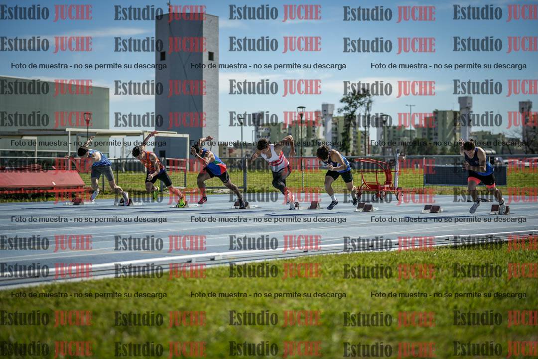 Fotos de los 100 m llanos de varones