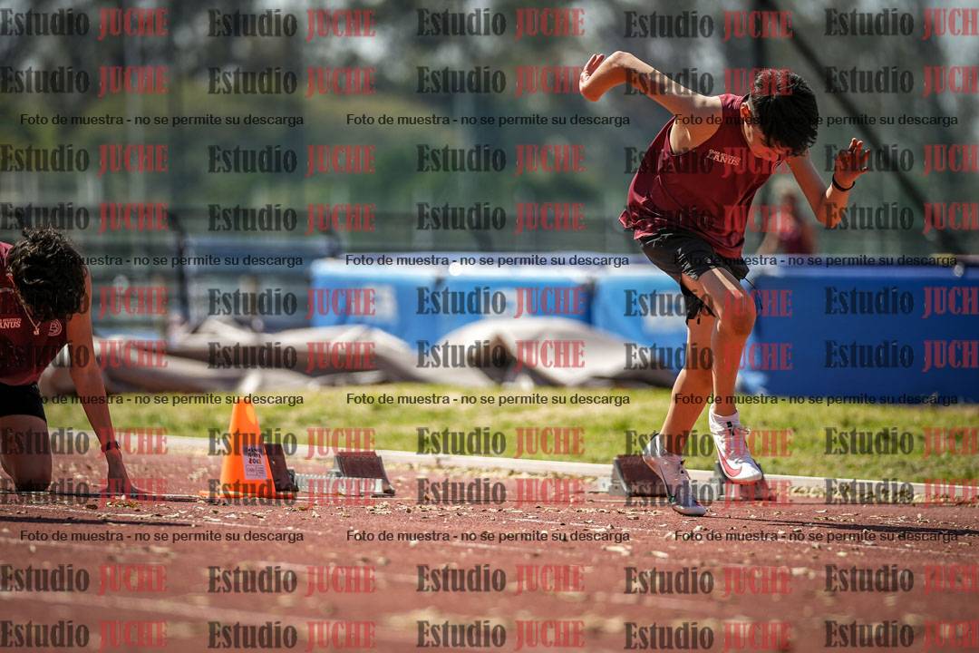 Fotos de los 80 m llanos de varones