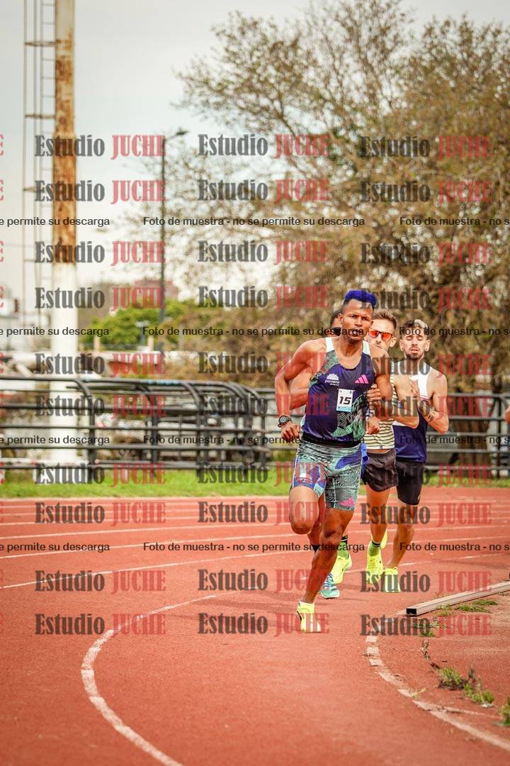 Fotos de los 1500 m llanos de varones