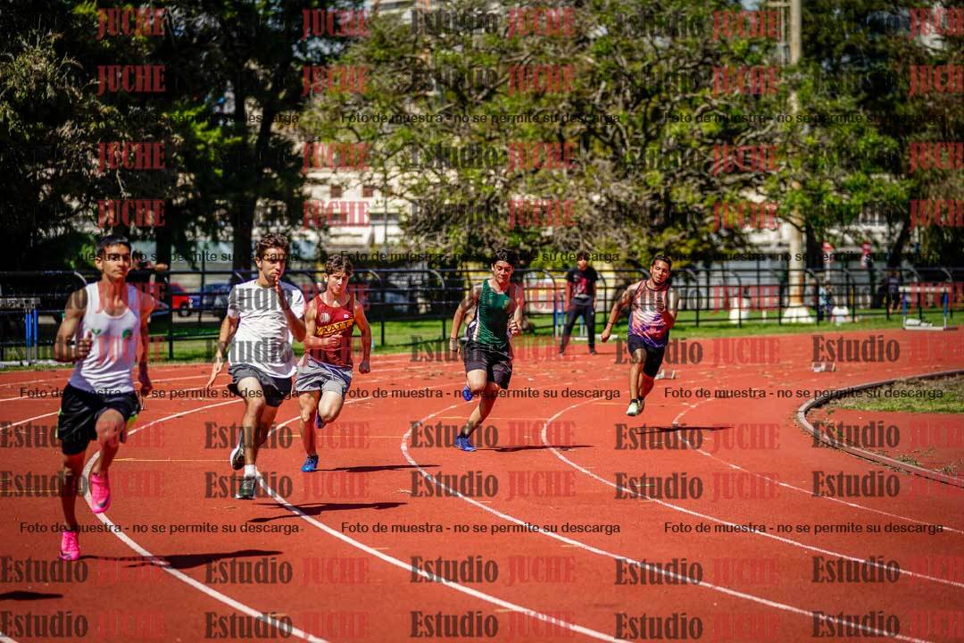 Fotos de los 200 m llanos de varones