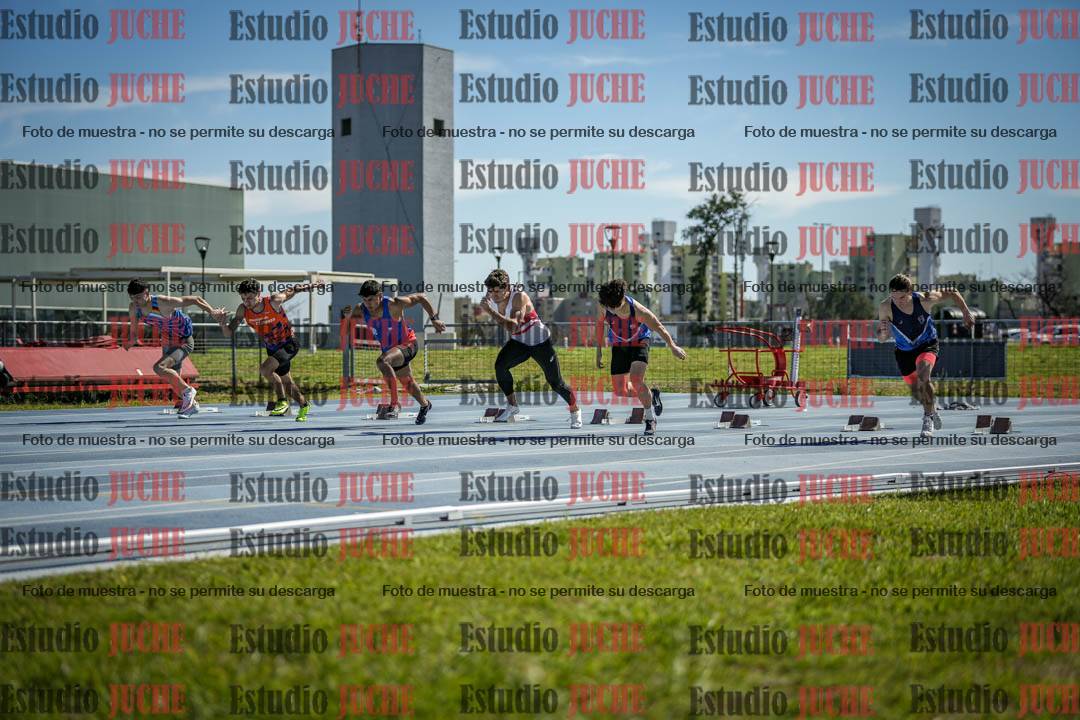 Fotos de los 100 m llanos de varones