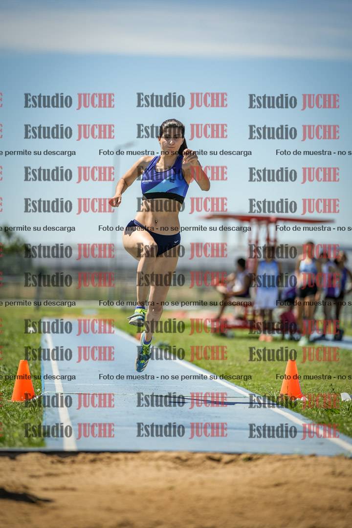 Fotos del salto triple de varones y mujeres - todas las tablas