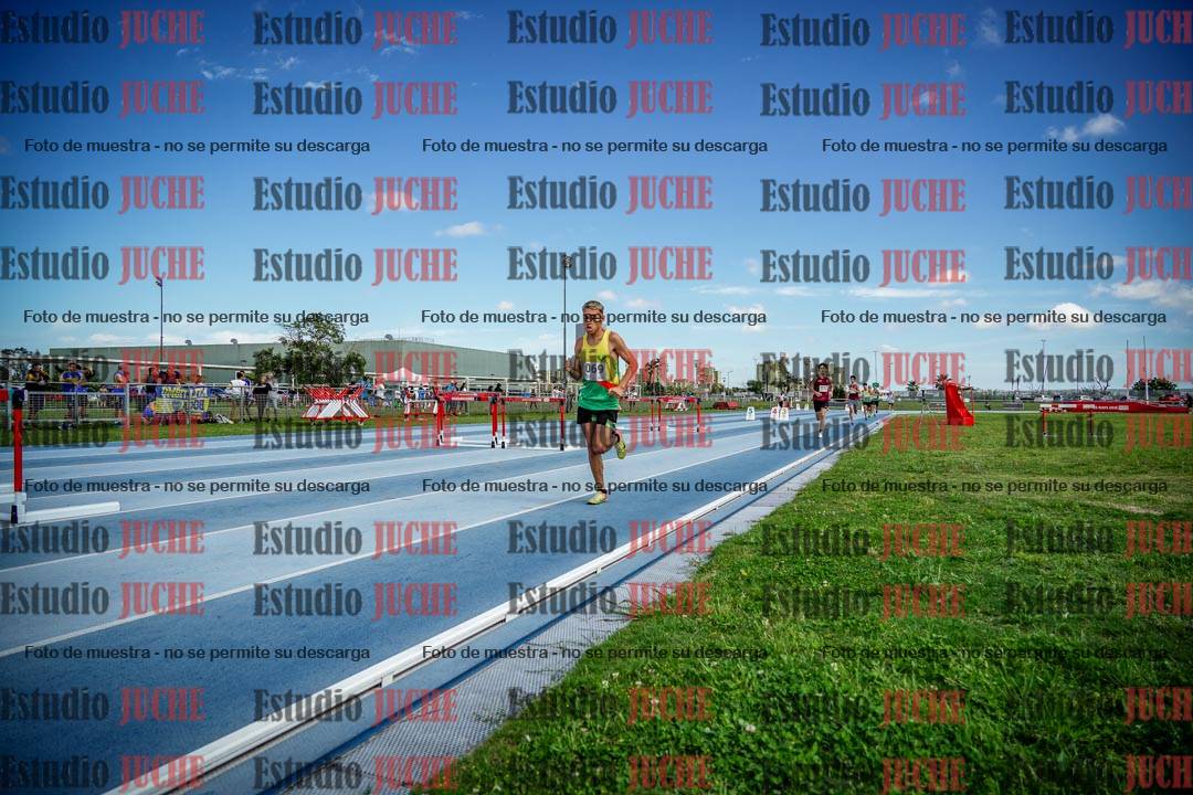 Fotos de los 1000 m llanos de varones