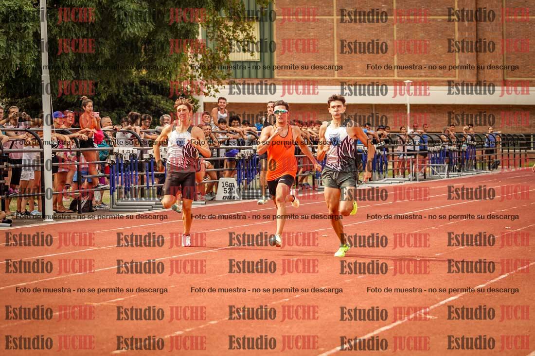 Fotos de los 400 m llanos de varones
