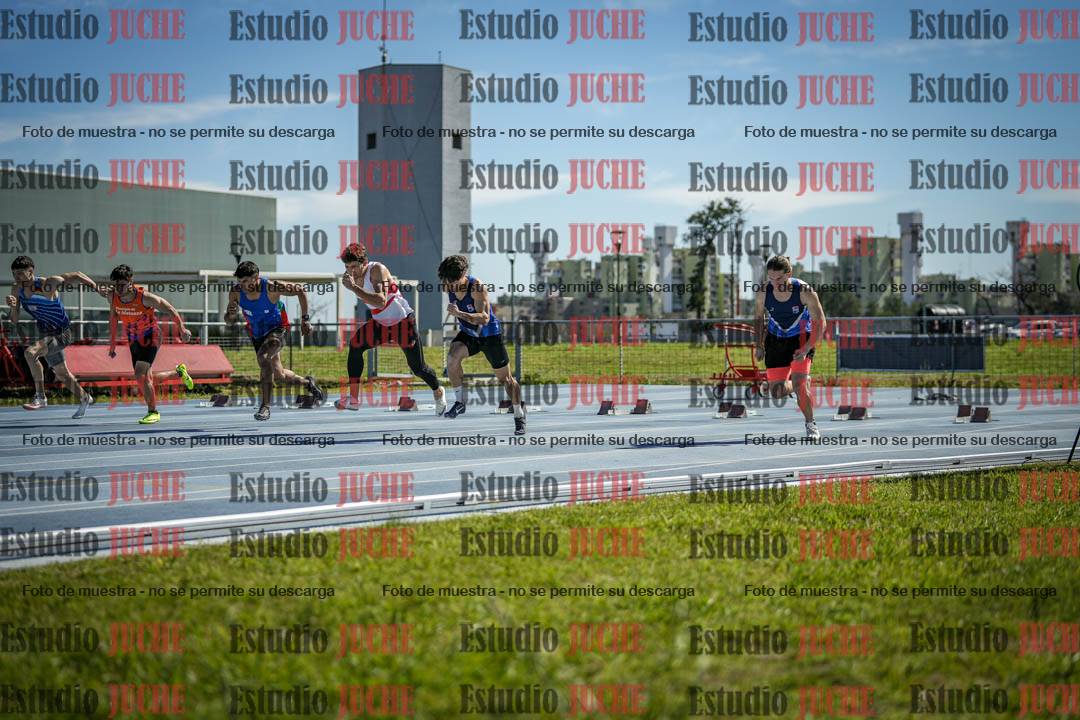 Fotos de los 100 m llanos de varones