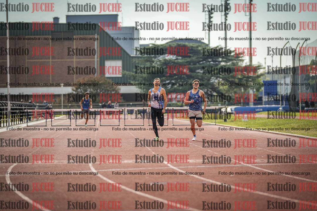 Fotos de los 400 m con vallas de varones