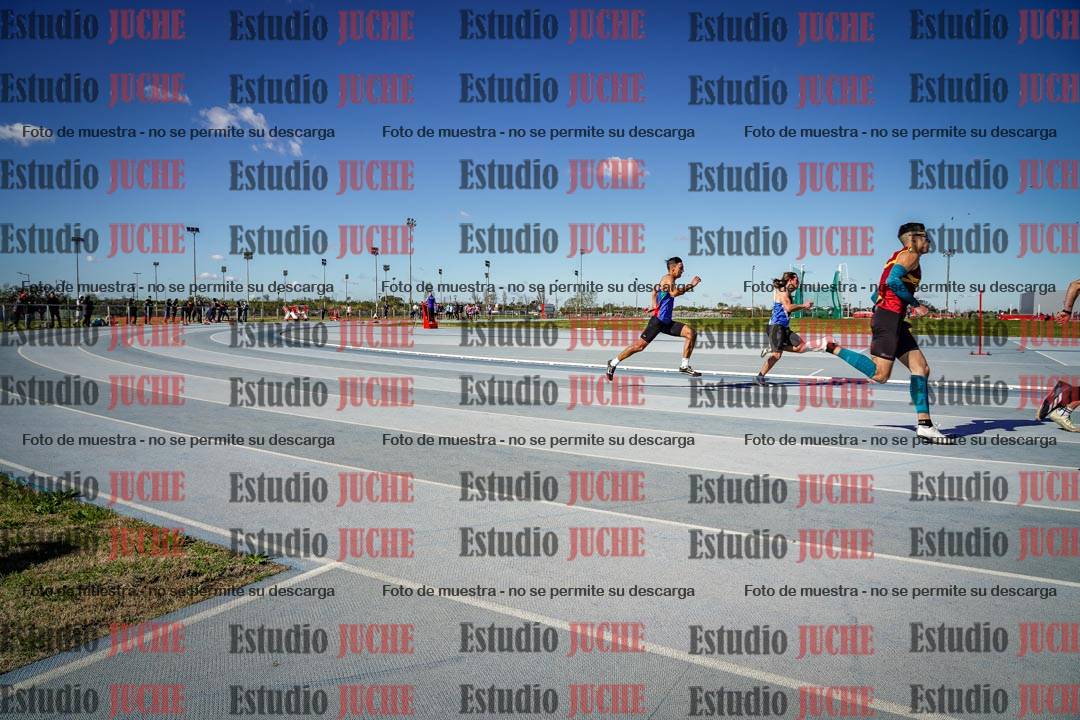 Fotos de los 200 m llanos de varones