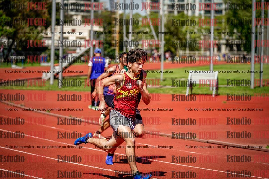 Fotos de los 200 m llanos de varones