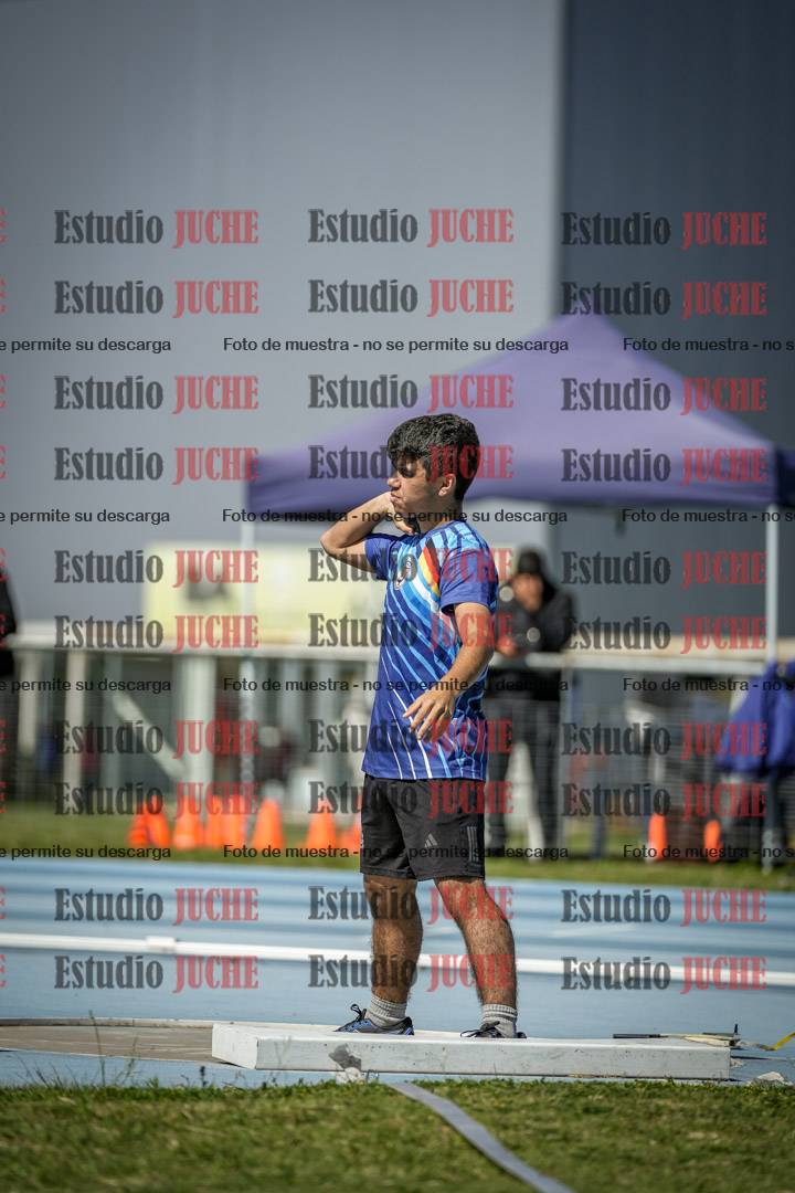 Fotos del lanzamiento de bala de varones