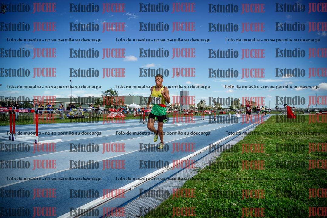 Fotos de los 1000 m llanos de varones