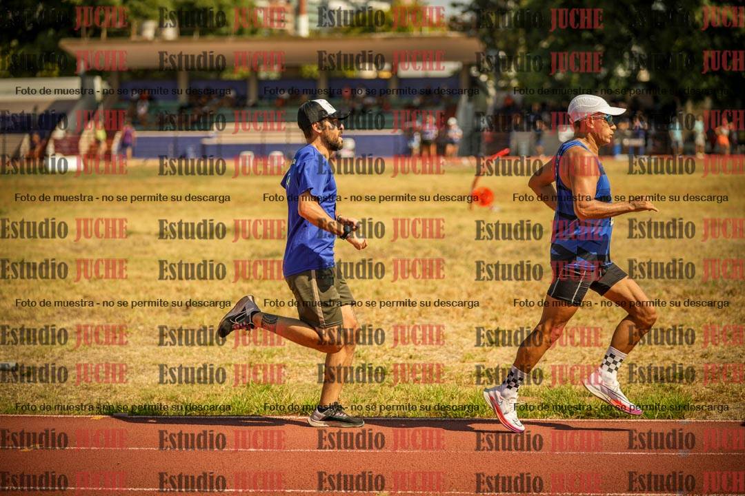 Fotos de los 3000 m llanos de varones