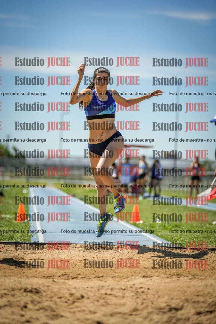 Fotos del salto triple de varones y mujeres - todas las tablas