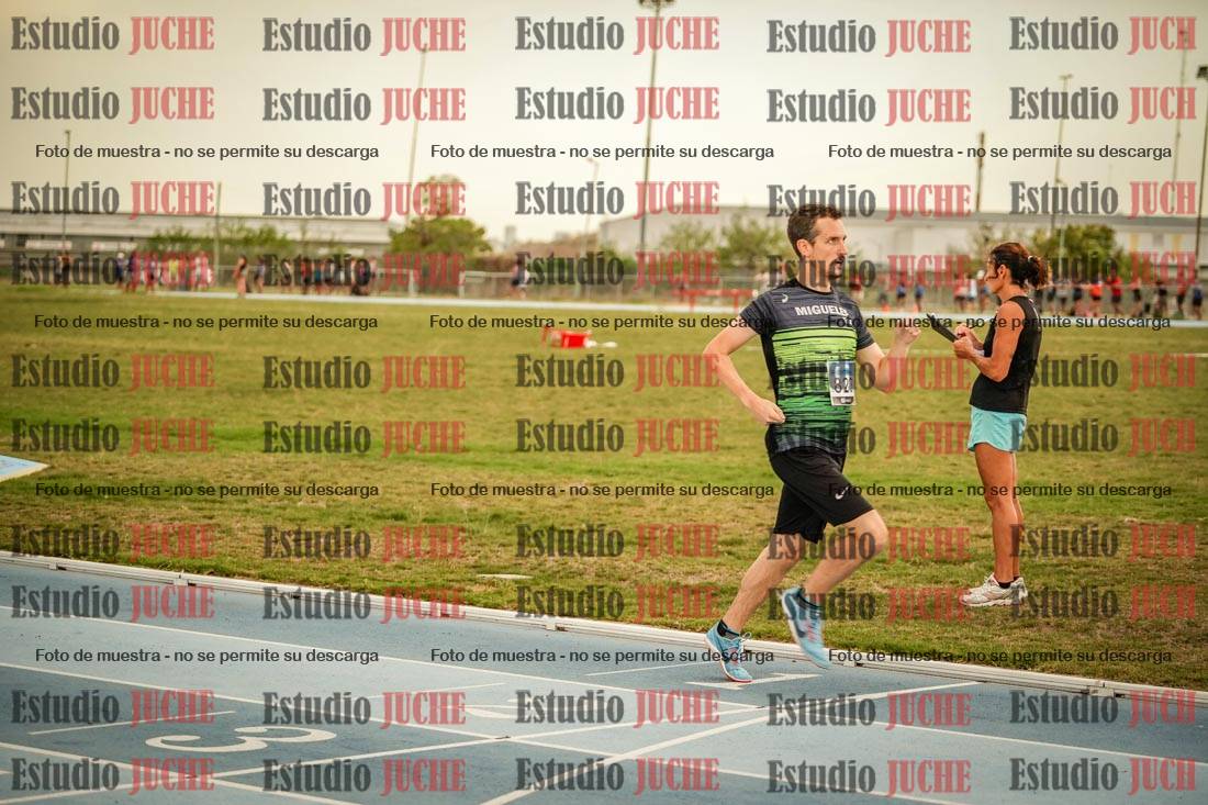Fotos de los 600 m llanos de varones