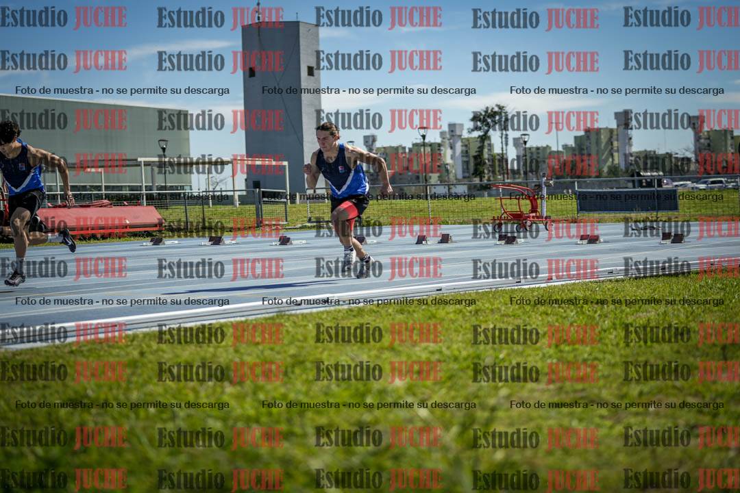 Fotos de los 100 m llanos de varones