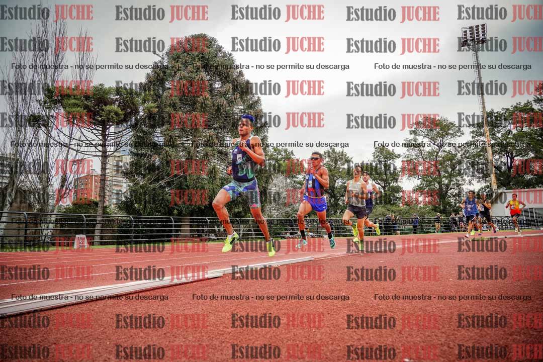 Fotos de los 1500 m llanos de varones