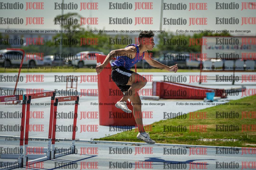Fotos de los 110 m con vallas de varones - serie 1