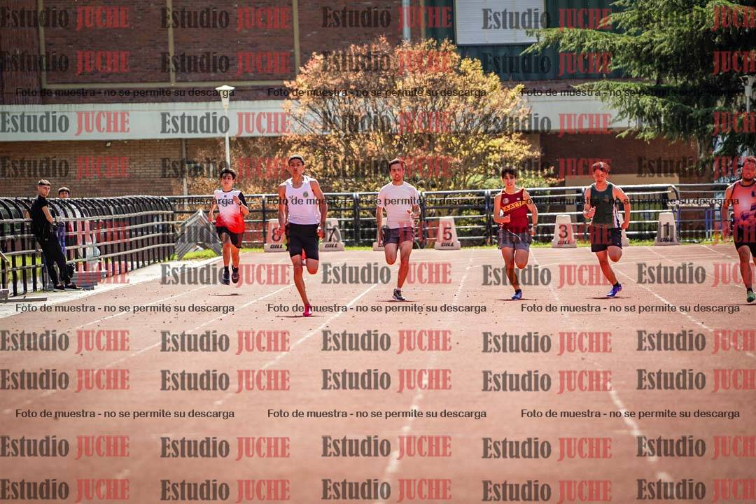 Fotos de los 200 m llanos de varones