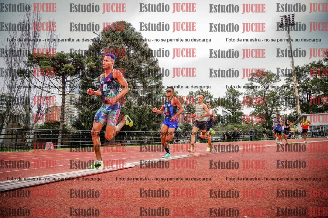Fotos de los 1500 m llanos de varones