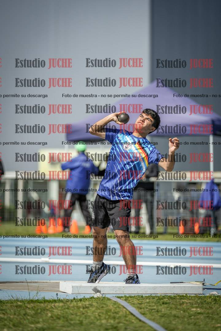 Fotos del lanzamiento de bala de varones