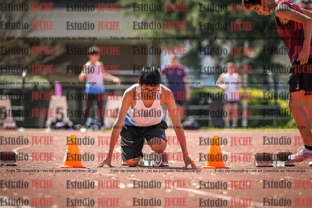 Fotos de los 80 m llanos de varones